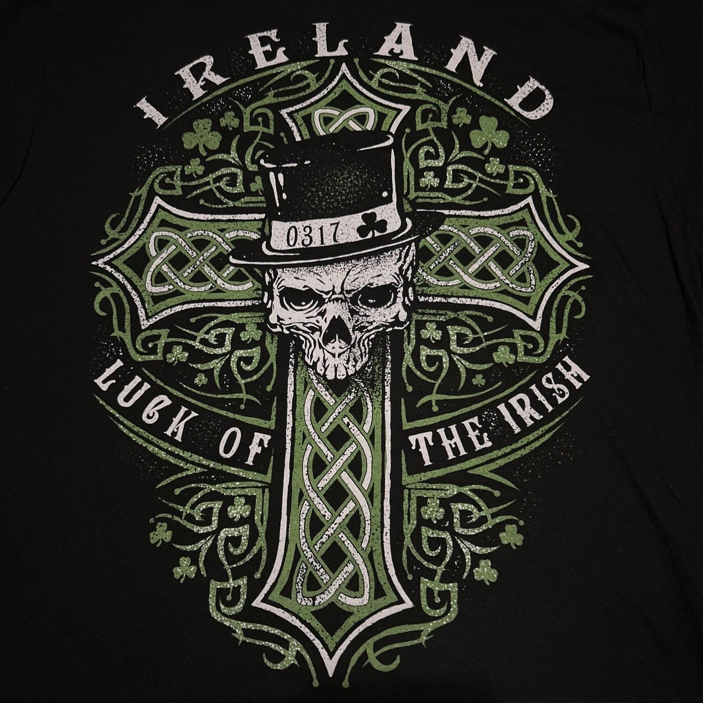 St. Patrick'S Day Gift - I'll Shamrock Your World Men'S T-Shirt | 100% Cotton  Vintage Relaxed Fit Unisex Tee with Shamrock Print | Black with Green & White Graphic | All-Season Casual Beach Shirt, Beach T Shirt