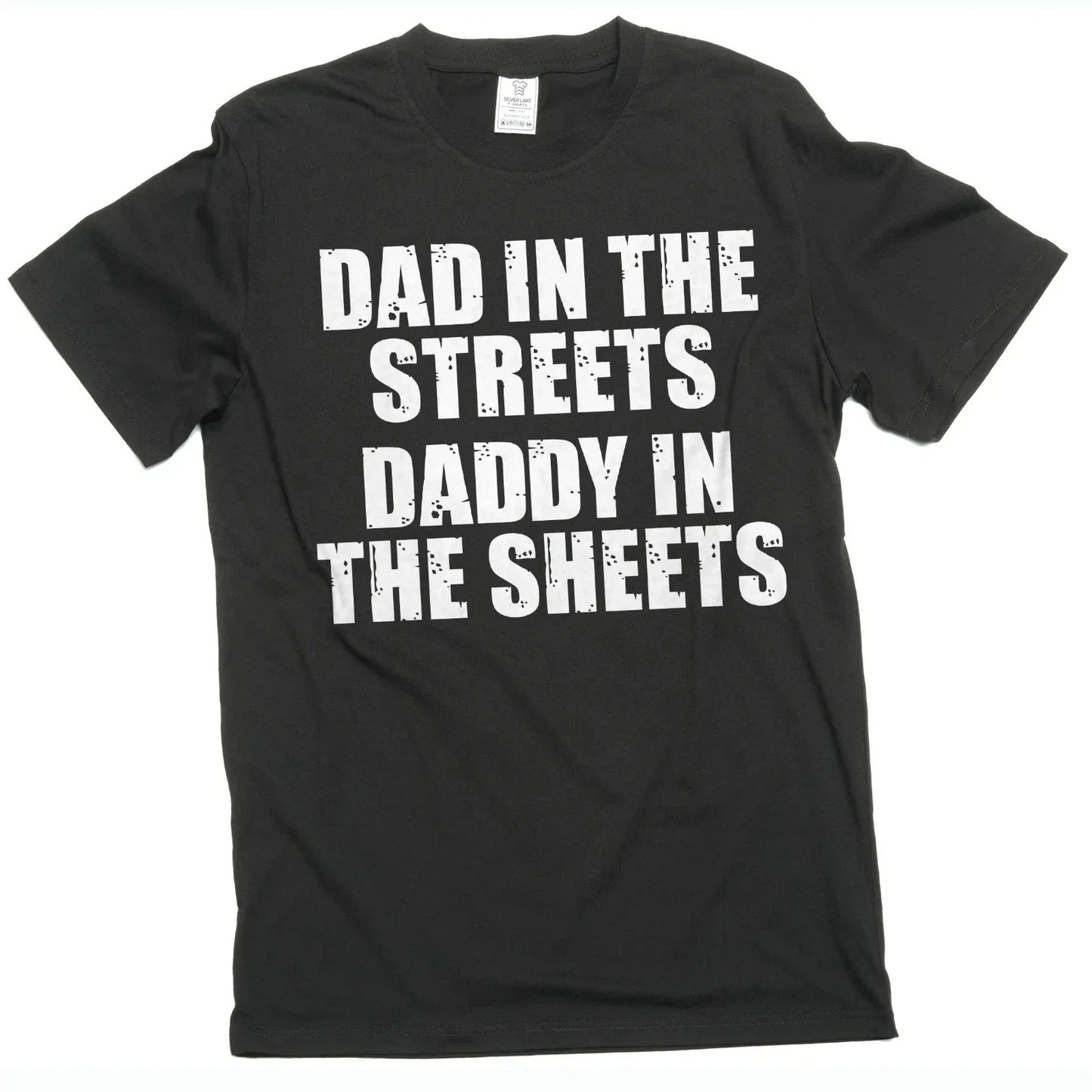 T-shirt printed with the funny quote "Dad Joke" - A fun gift for Father's Day.