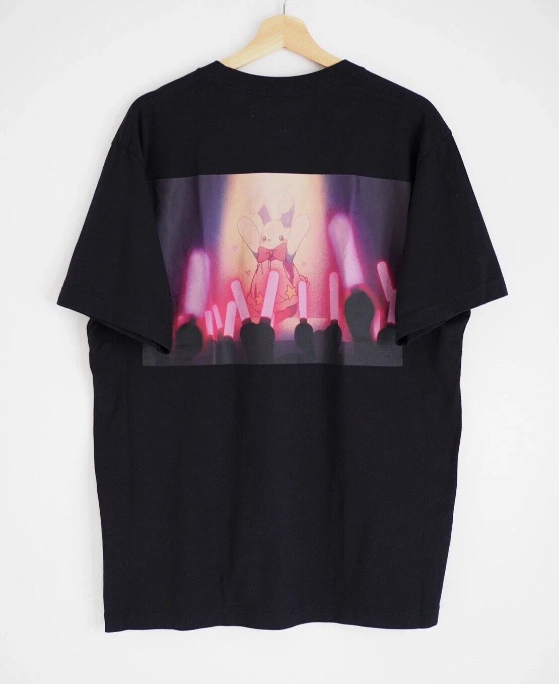 Oshi No Ko Bunny Graphic Anime Uniqlo Unisex T Shirt US Size XL